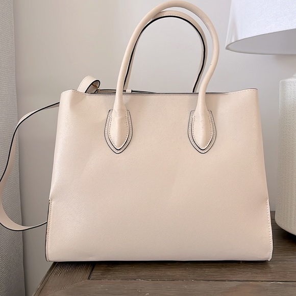 H&M Elegant Cream Handbag tote - Picture 2 of 6